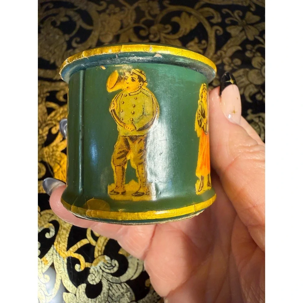 Vintage Hand-Painted Wood Stamp Roll Box 2″ Round Musical Figures - Picture 6 of 16